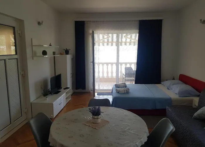 Fuer 4 Personen By Interhome Ploce (Dubrovnik-Neretva)