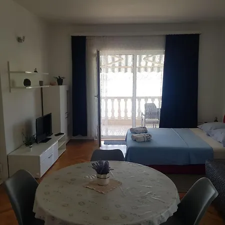 Fuer 4 Personen By Interhome Ploce (Dubrovnik-Neretva)